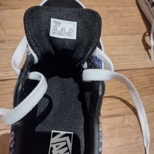 Vans Women's Black and White Sneakers